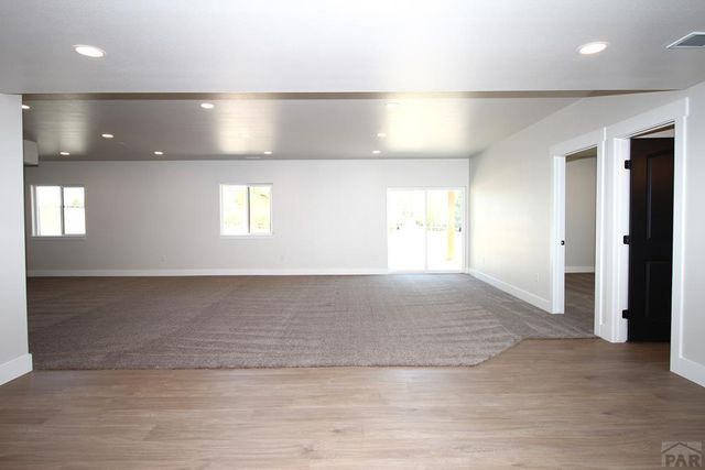 1009 S Oak Valley Dr, Pueblo West, CO 81007