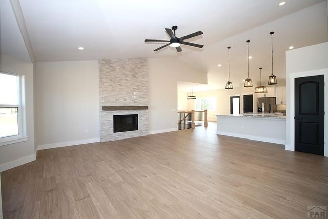 1009 S Oak Valley Dr, Pueblo West, CO 81007