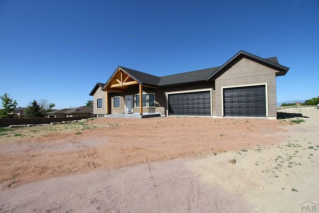 1009 S Oak Valley Dr, Pueblo West, CO 81007