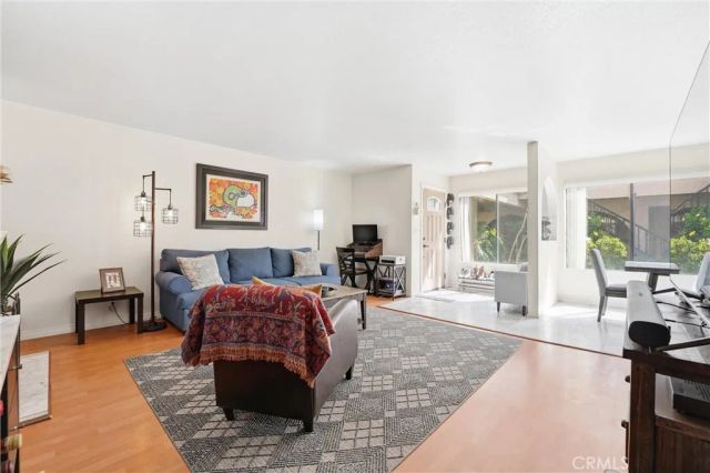 800 Termino Avenue 5, Long Beach, CA 90804