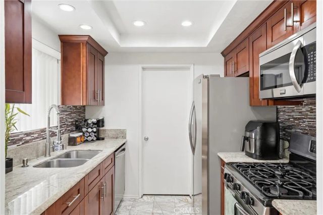 800 Termino Avenue 5, Long Beach, CA 90804