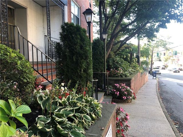 177 E Hartsdale Avenue 4X, Hartsdale, NY 10530