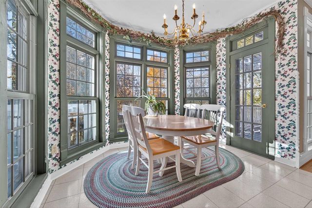 107 LAMINE LANE, Combined Locks, WI 54113