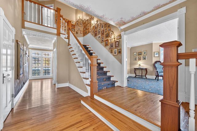 107 LAMINE LANE, Combined Locks, WI 54113