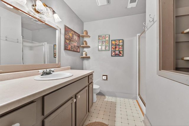 107 LAMINE LANE, Combined Locks, WI 54113