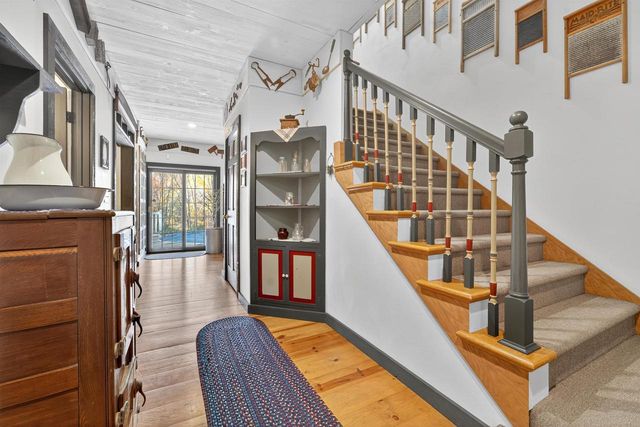 107 LAMINE LANE, Combined Locks, WI 54113