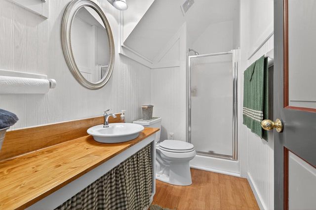 107 LAMINE LANE, Combined Locks, WI 54113