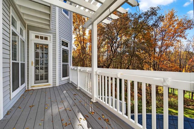 107 LAMINE LANE, Combined Locks, WI 54113