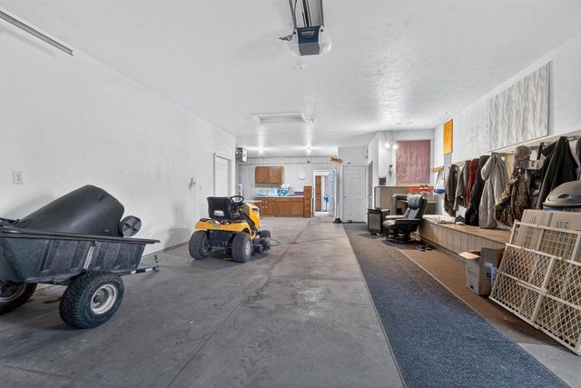 107 LAMINE LANE, Combined Locks, WI 54113