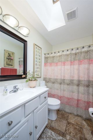 1490 Hanna Road, Stow, OH 44224