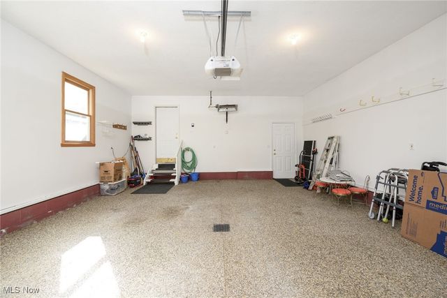 1490 Hanna Road, Stow, OH 44224