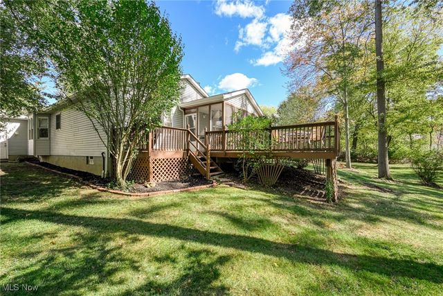 1490 Hanna Road, Stow, OH 44224