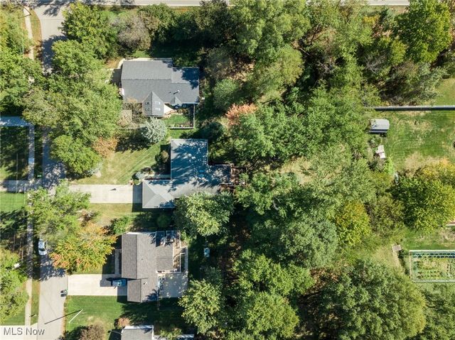 1490 Hanna Road, Stow, OH 44224