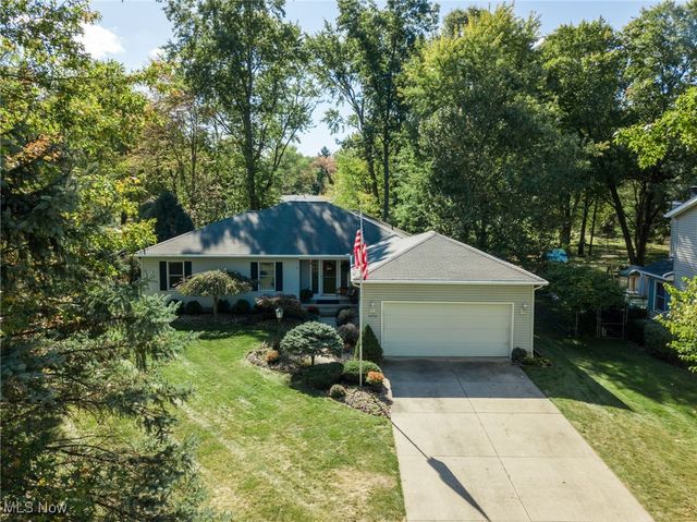 1490 Hanna Road, Stow, OH 44224