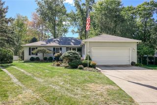 1490 Hanna Road, Stow, OH 44224