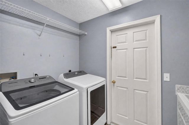 5939 WINDWOOD DRIVE, Lakeland, FL 33813