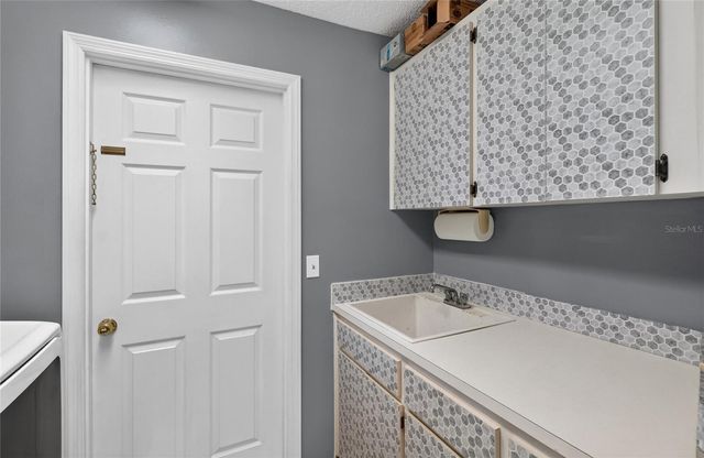 5939 WINDWOOD DRIVE, Lakeland, FL 33813