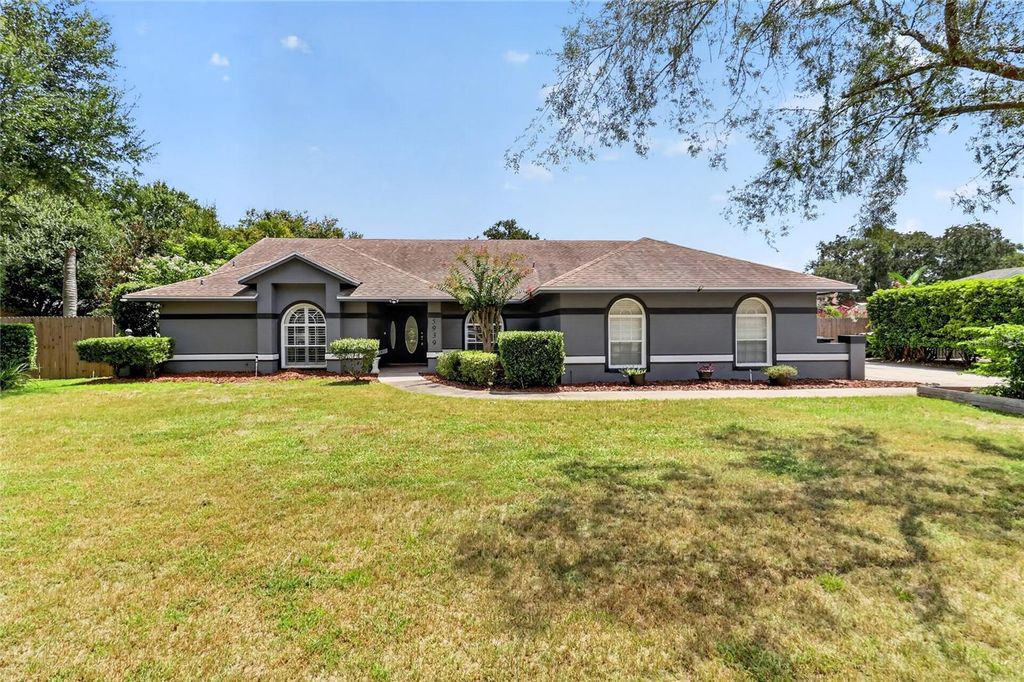 5939 WINDWOOD DRIVE, Lakeland, FL 33813