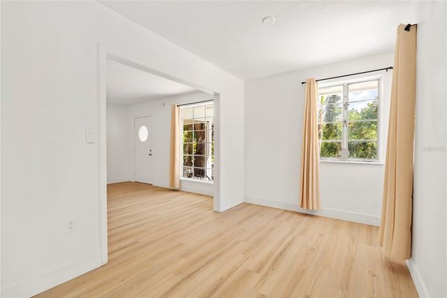 2002 VIRGINIA DRIVE, Bradenton, FL 34205