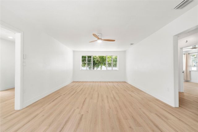 2002 VIRGINIA DRIVE, Bradenton, FL 34205