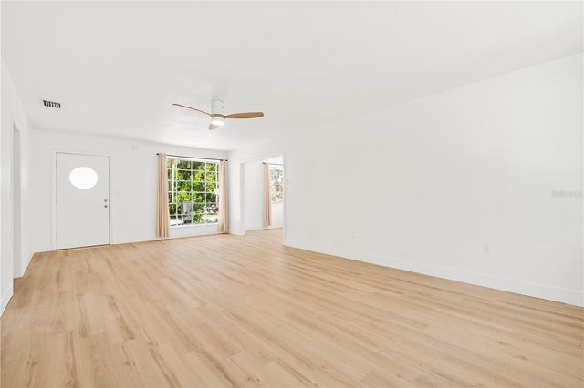 2002 VIRGINIA DRIVE, Bradenton, FL 34205