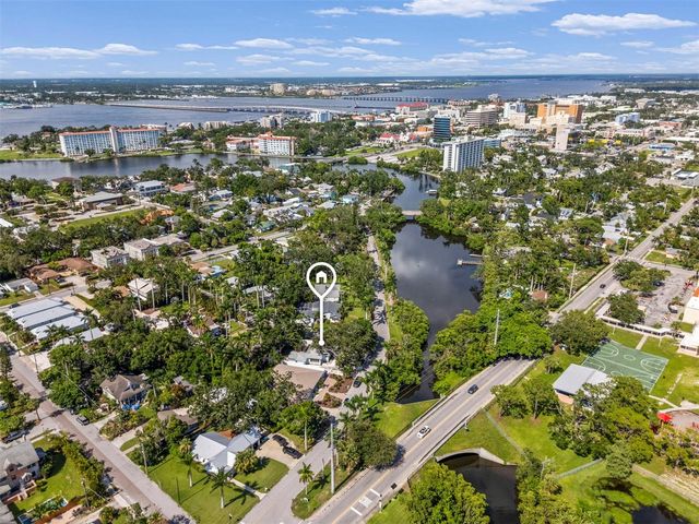 2002 VIRGINIA DRIVE, Bradenton, FL 34205