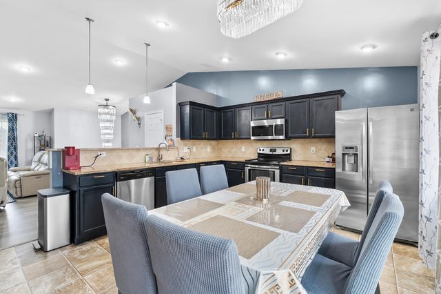 6845 Annandale Drive, Kalamazoo, MI 49009