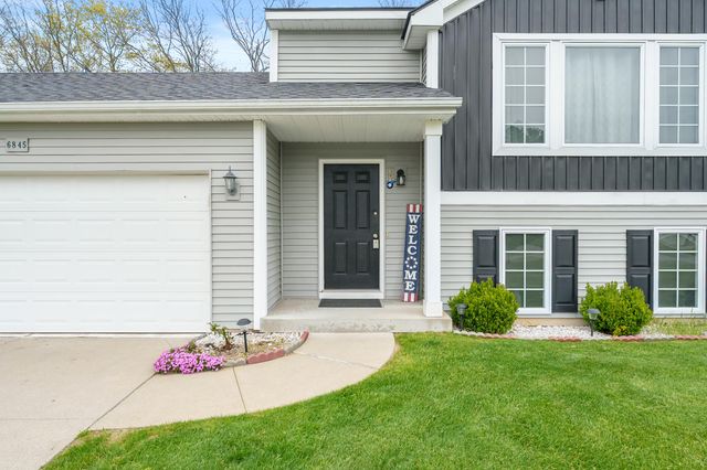 6845 Annandale Drive, Kalamazoo, MI 49009