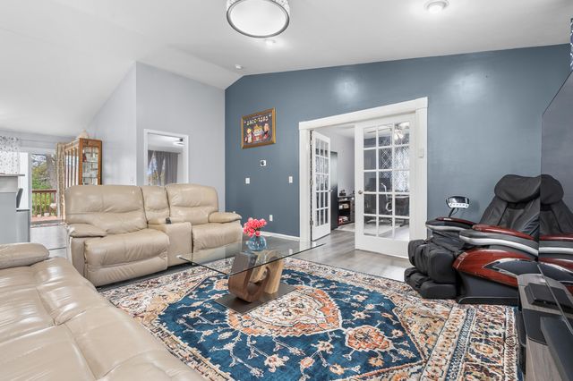 6845 Annandale Drive, Kalamazoo, MI 49009