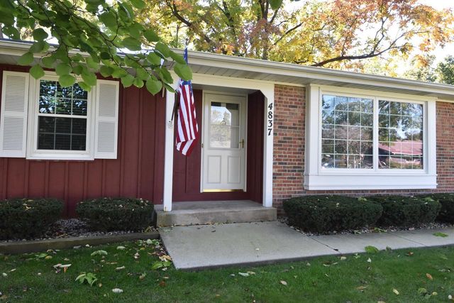 4837 W Knollwood DRIVE, Mount Pleasant, WI 53403