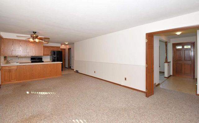 4837 W Knollwood DRIVE, Mount Pleasant, WI 53403