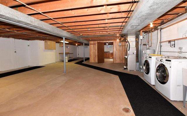 4837 W Knollwood DRIVE, Mount Pleasant, WI 53403
