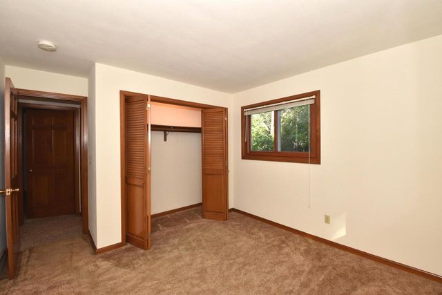 4837 W Knollwood DRIVE, Mount Pleasant, WI 53403