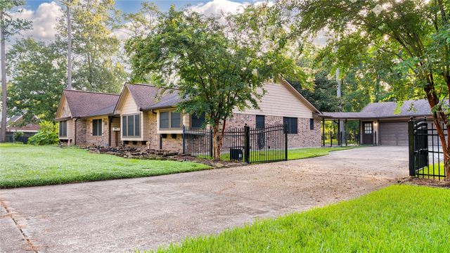 16602 E Kingscoate Drive, Crosby, TX 77532