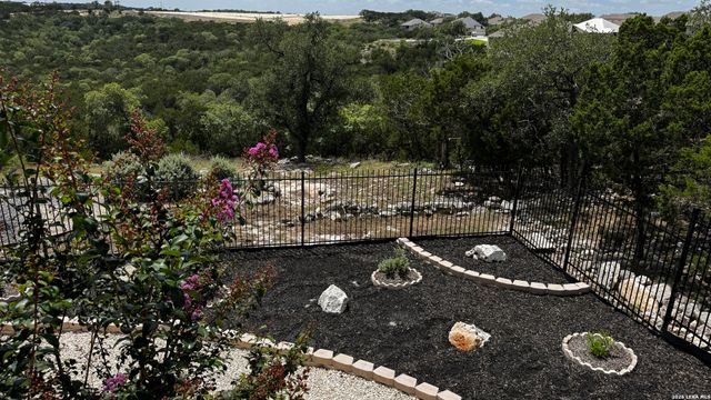94 Monarca, Boerne, TX 78006