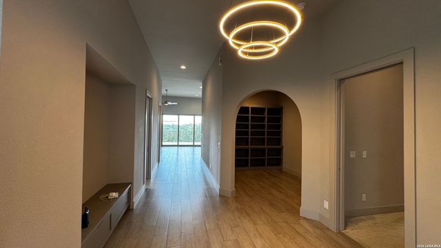 94 Monarca, Boerne, TX 78006