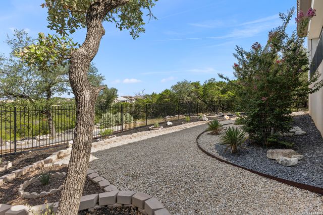 94 Monarca, Boerne, TX 78006