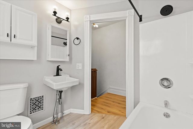111 PEARL ST, Lancaster, PA 17603