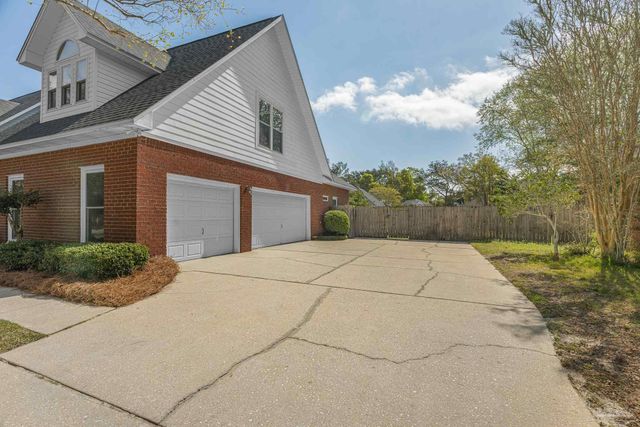 4102 Brittany Pl, Pensacola, FL 32504