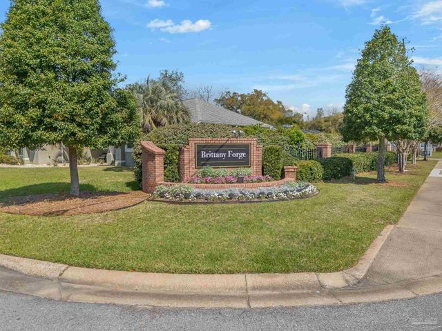 4102 Brittany Pl, Pensacola, FL 32504