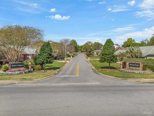 4102 Brittany Pl, Pensacola, FL 32504