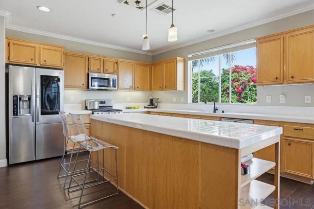 1171 Prussian Way, Oceanside, CA 92057