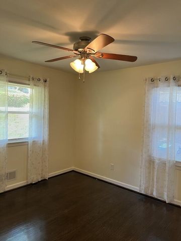 736 Suburban AVE SW, Roanoke, VA 24015