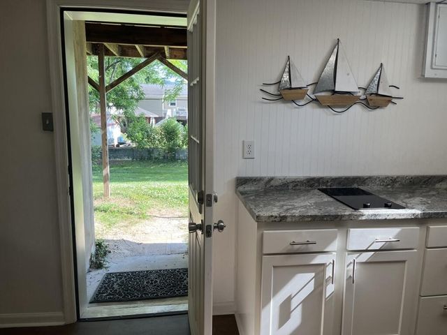 736 Suburban AVE SW, Roanoke, VA 24015