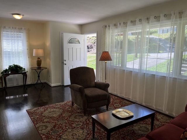 736 Suburban AVE SW, Roanoke, VA 24015