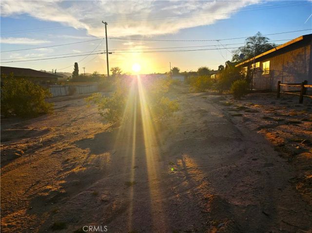 6180 Chia, 29 Palms, CA 92277