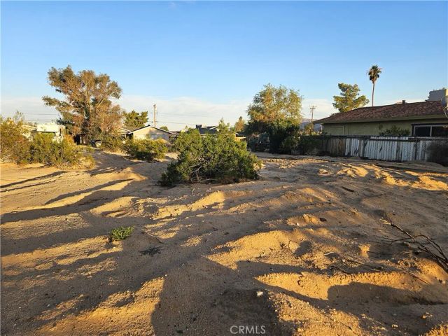 6180 Chia, 29 Palms, CA 92277