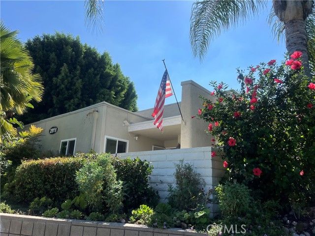 2019 Via Mariposa D, Laguna Woods, CA 92637