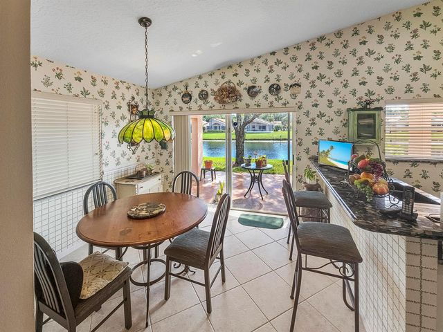 5122 Corbel Lake Way, Boynton Beach, FL 33437
