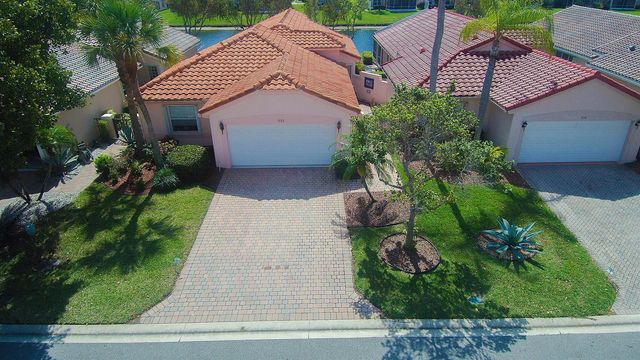 5122 Corbel Lake Way, Boynton Beach, FL 33437